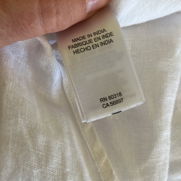 Lucky Brand button down linen shirt with slight cuffed sleeve. Size L - Picture 4 of 6